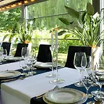 Aqua House Couette-café