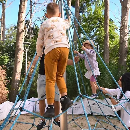 ベッド・アンド・ブレックファスト Aqua House ソポト