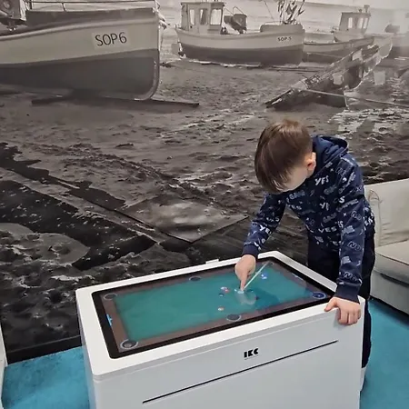 Aqua House