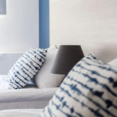 Aqua House 3*