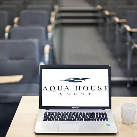 住宿加早餐酒店 Aqua House 3*