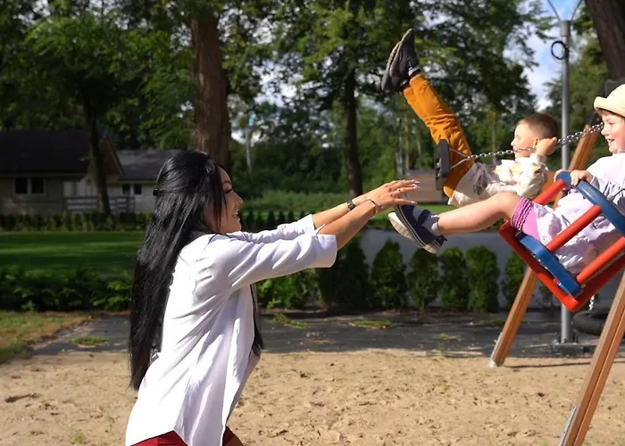 Aqua House Bed & Breakfast 3*