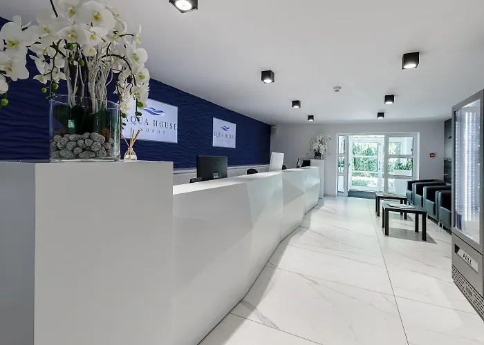 ベッド・アンド・ブレックファスト Aqua House