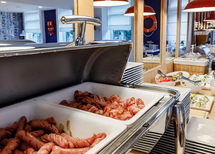 Bed & Breakfast Aqua House